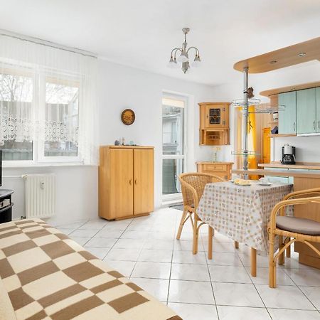 Apartament Sklodowskiej-Curie By Renters Мендзыздрое Экстерьер фото