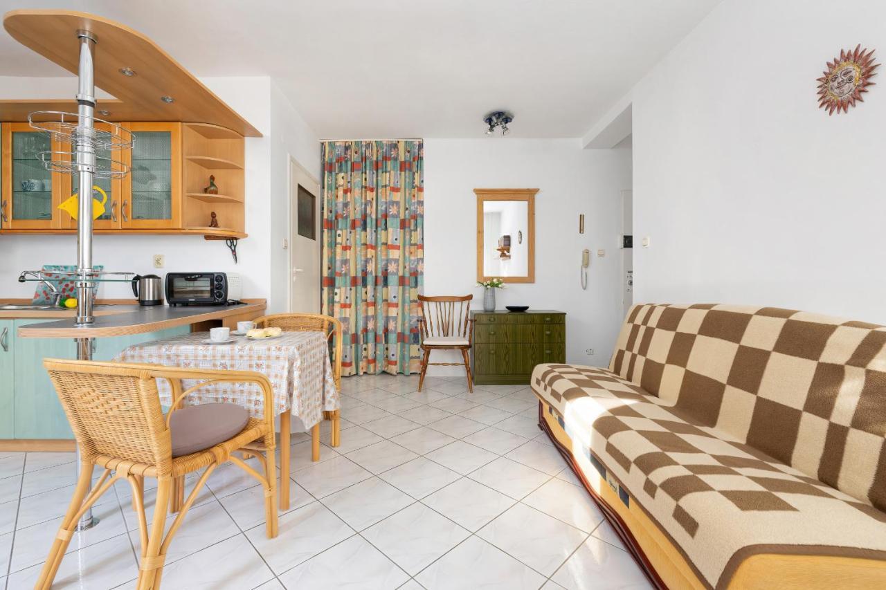 Apartament Sklodowskiej-Curie By Renters Мендзыздрое Экстерьер фото
