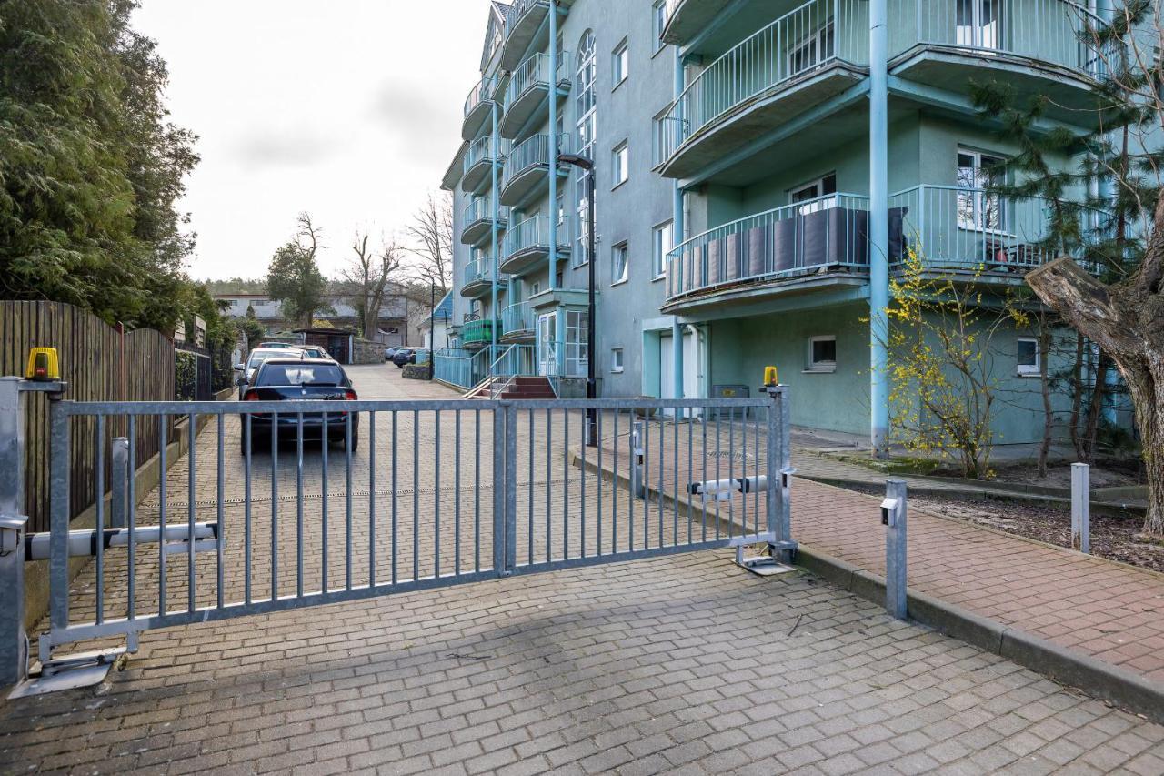 Apartament Sklodowskiej-Curie By Renters Мендзыздрое Экстерьер фото